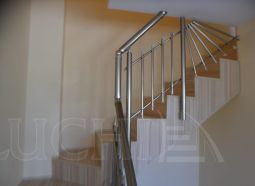 Тръбни парапети за стълби