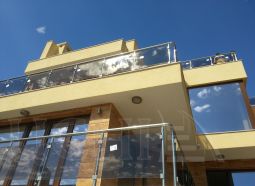Комбинирани парапети