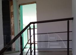 Тръбни парапети за стълби