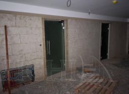 стъклени врати и витрини