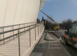 Специализирани парапети към инвалидна рампа