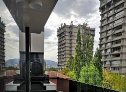 Стъклени парапети