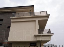 Комбинирани парапети