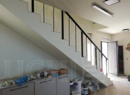 Комбинирани парапети за стълби