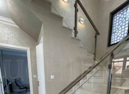 Комбинирани парапети за стълби
